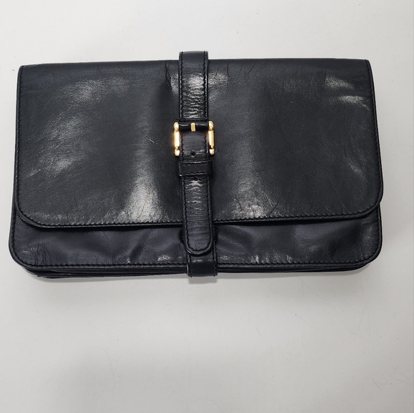 Loewe leather clutch with suede interior. - Picture 2 of 15